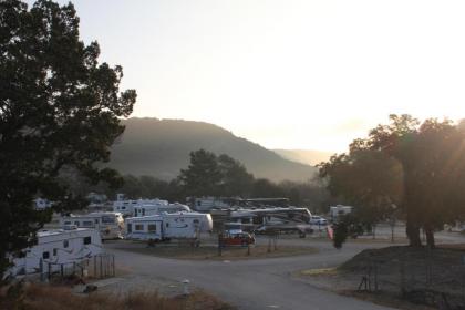 Medina Highpoint RV Resort - image 18