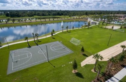 Unique Design Multiple Vacation Homes Side By Side Next to Disney World - image 16