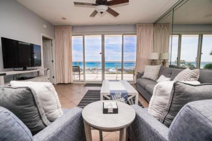 Sterling Sands Beach Resort by Panhandle Getaways - image 1