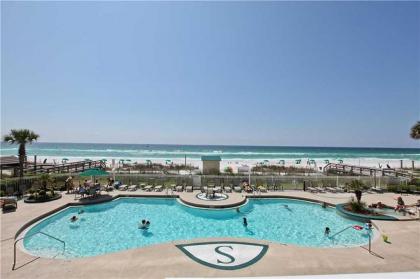 Sterling Sands Beach Resort by Panhandle Getaways - image 8