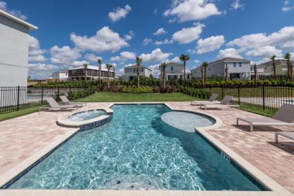 Posh Home near Disney World with Games & Private Pool - 7659F - image 8