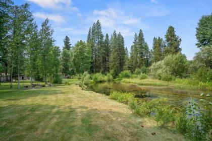 Crater Lake Resort - image 5