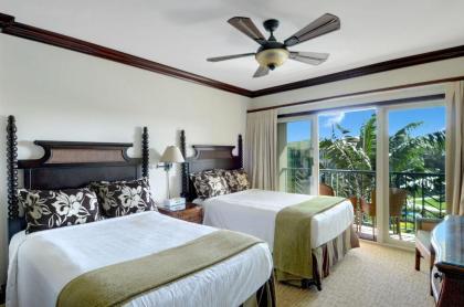 Waipouli Beach Resort Penthouse Exquisite Ocean & Pool View Condo! - image 13