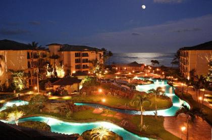 Waipouli Beach Resort Penthouse Exquisite Ocean & Pool View Condo! - image 16