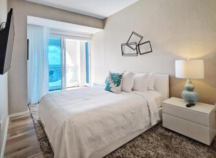 Luxury Fort Lauderdale Beach Resort - image 14