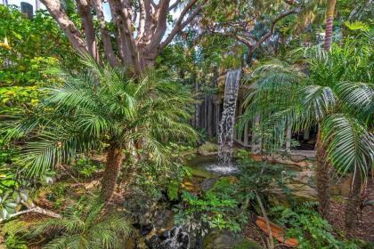 Penthouse Condo w/ Panoramic Ocean Views at Beach Resort - image 19