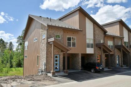 New Downtown Luxury Chalet #135 Near Resort - FREE Activities Daily WiFi & Shuttle - image 18