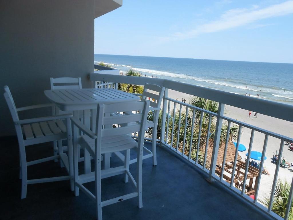 0309 Waters Edge Resort condo - image 3