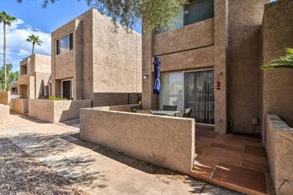 Southwestern Getaway in Mesa with Patio and Pool Access - image 10