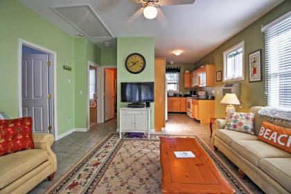 Wells Cottage with Resort Amenities - 1 Mi to Beach! - image 3