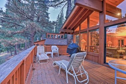 Cabin Near Shuttle and Less Than 2 Mi to Northstar Ski Resort - image 9