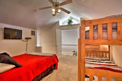 Resort Meadowbrook Penthouse with Bunk Beds and Pool! - image 10