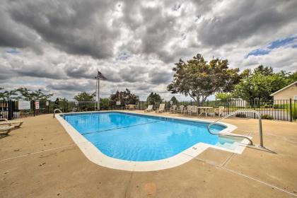 Renovated Branson Condo with Resort-Style Pool Access - image 13