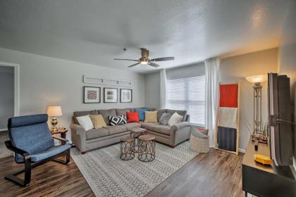 Renovated Branson Condo with Resort-Style Pool Access - image 18