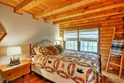 Family-Friendly Massanutten Log Home with Views! - image 7