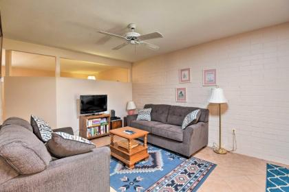 Green Valley Townhome with Resort Amenities! - image 4