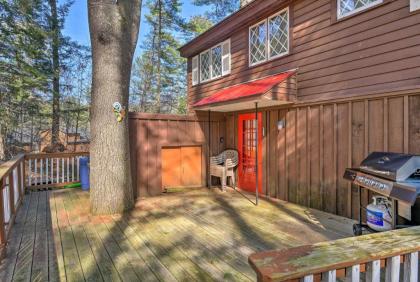 N Conway Home with Porch -Walk to Cranmore Mtn Resort - image 18