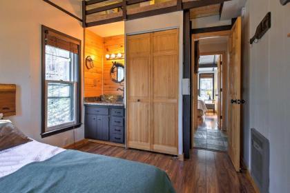 Cozy Beech Mountain Family Retreat with 2 Decks! - image 12