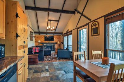 Cozy Beech Mountain Family Retreat with 2 Decks! - image 17