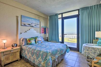 Oceanfront Resort Condo Steps to Daytona Beach! - image 12