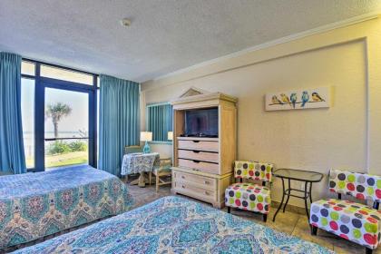 Oceanfront Resort Condo Steps to Daytona Beach! - image 14