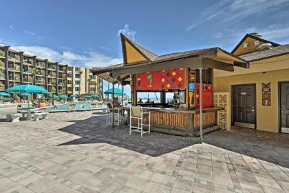 Oceanfront Resort Condo Steps to Daytona Beach! - image 7