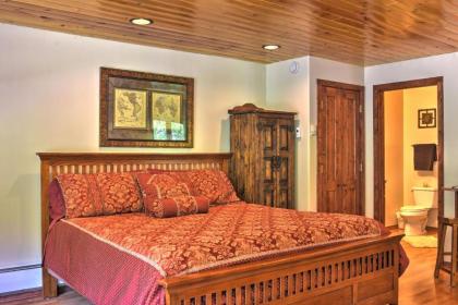 Cozy Streamside Studio 1 Mi From Taos Ski Resort! - image 12