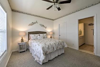 Elegant Coastal Resort Condo Minutes to Beaches! - image 15