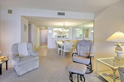 Beachfront Sarasota Resort Condo with Siesta Key View - image 14