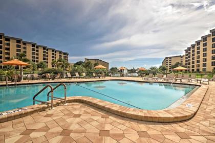 Beachfront Sarasota Resort Condo with Siesta Key View - image 4