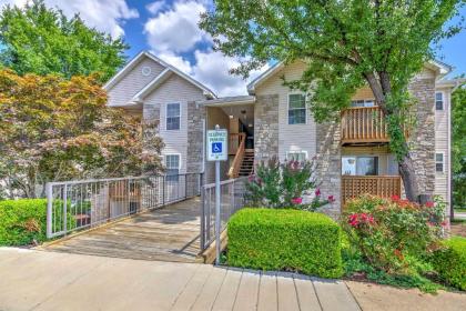 Gorgeous Condo with Resort Pool Near Branson Strip! - image 15