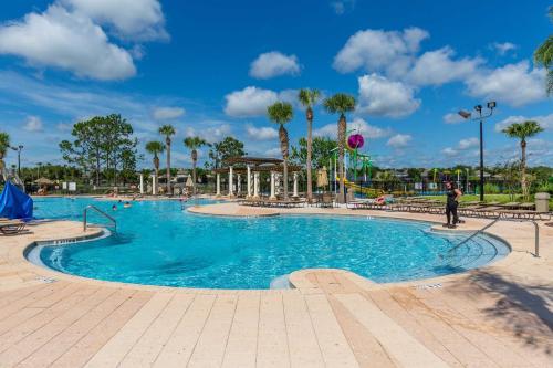 Spacious Kissimmee Villa - 3 Mi to Disney World! - image 7