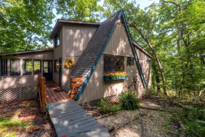 Quiet Lakefront Cottage with Dock and Resort Access! - image 9