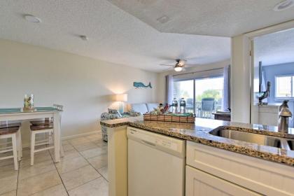 Ocean-View Resort Condo with Pool and Beach Access - image 7