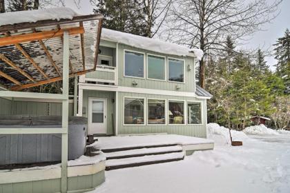 Cabin with Hot Tub and Views 1 Mile to Alyeska Resort - image 9