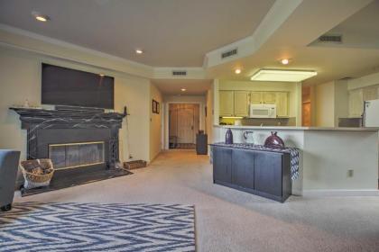 Wintergreen Condo with Mtn Views and Shuttle to Resort - image 3