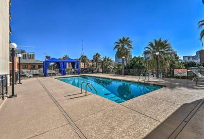 Downtown Phoenix Alcove Studio with Resort Amenities - image 14