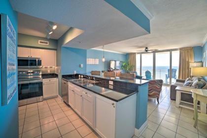 Spectacular Oceanfront Emerald Beach Resort Condo - image 12