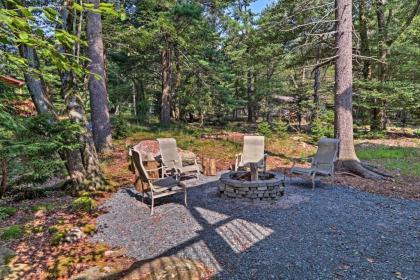 3-Story LK Harmony Resort Chalet with Fire Pit Deck - image 14