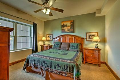 Luxe Pigeon Forge Condo with Resort Pools and Hot Tubs - image 18