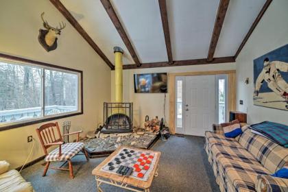 Home with Massanutten Resort Amenities - Near Skiing! - image 10