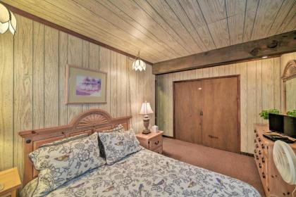 Home with Massanutten Resort Amenities - Near Skiing! - image 2