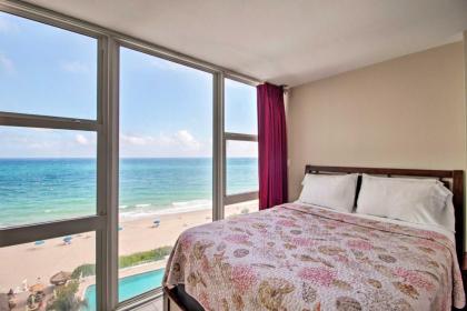 Luxe Beachfront Ft Lauderdale Resort Condo with Pool! - image 20