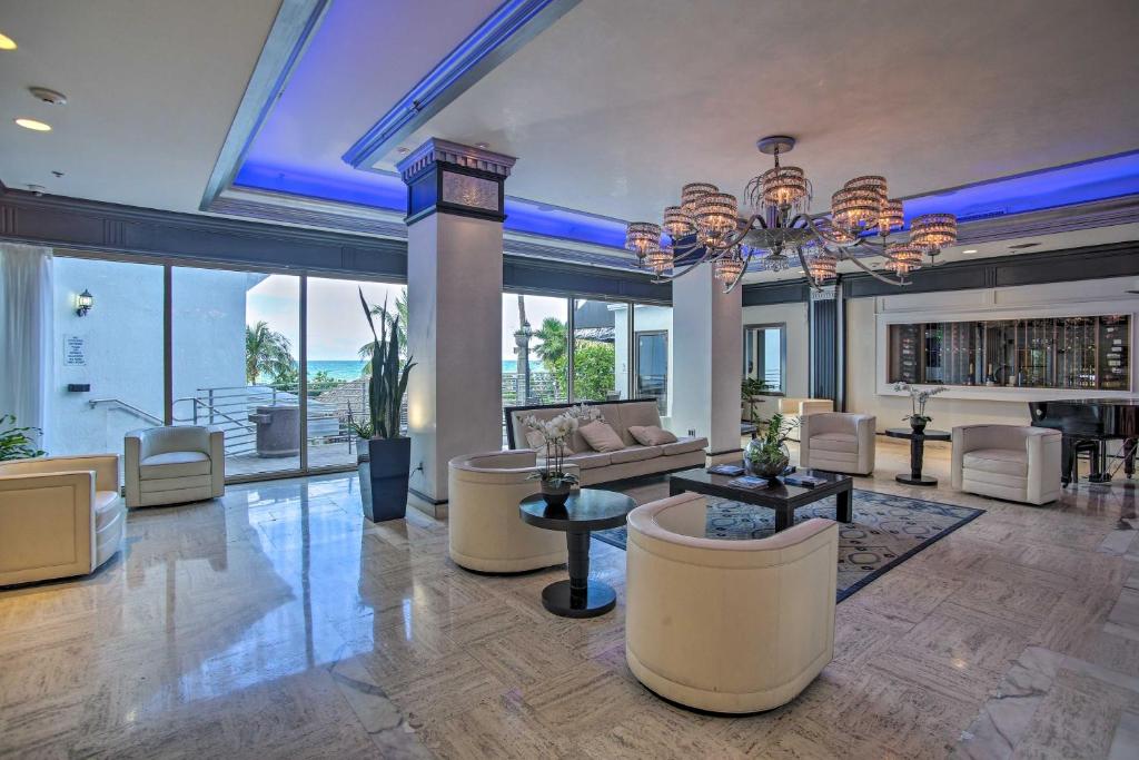 Luxe Beachfront Ft Lauderdale Resort Condo with Pool! - image 6