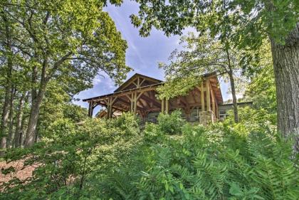 Wintergreen Resort Cabin with Deck-Small Dogs Allowed - image 19