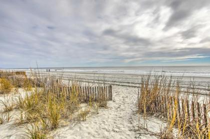 North Myrtle Beach Resort Condo with Ocean Views! - image 8