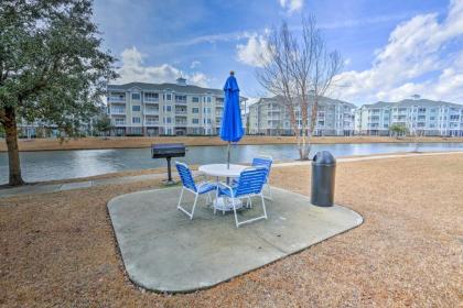 Charming Myrtle Beach Resort Condo - 2 Mi to Ocean - image 9