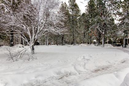 Bend Condo with Deck Resort-Style Amenities and Views! - image 15