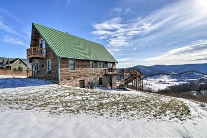 Mountaintop Chalet- 15 Min to Snowshoe Resort - image 13