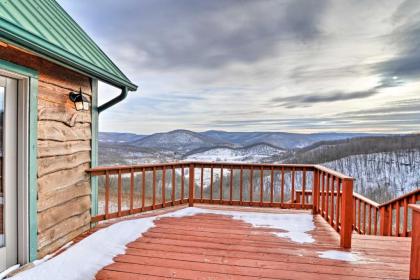 Mountaintop Chalet- 15 Min to Snowshoe Resort - image 17